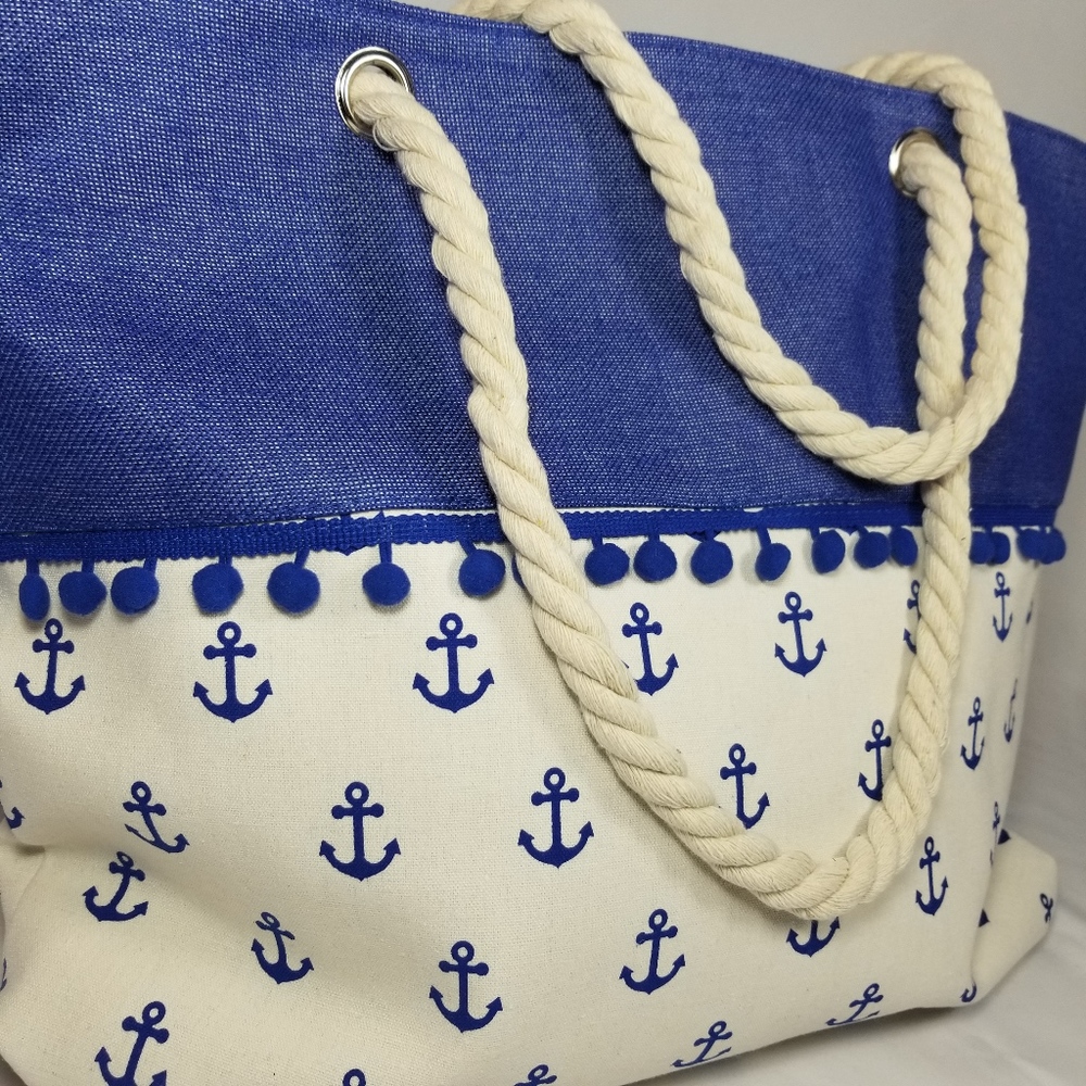 Anchor Pom Pom // Sail to Sea Totes - Picture 8 of 8